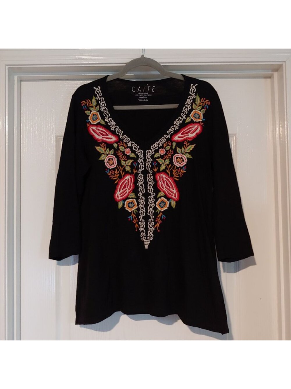 Caite Handmade Embroidered Tunic Top M Boho Hippie Artisian Folklore
